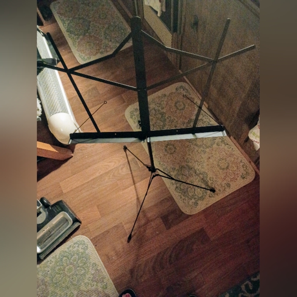 Foldable Portable Music Stand